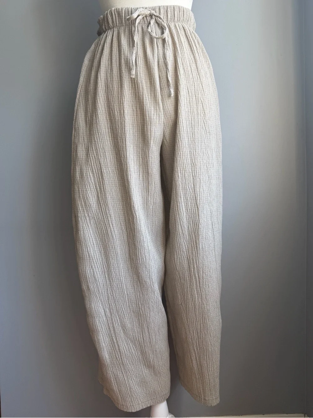 Relaxed Drawstring Linen-Blend Pants